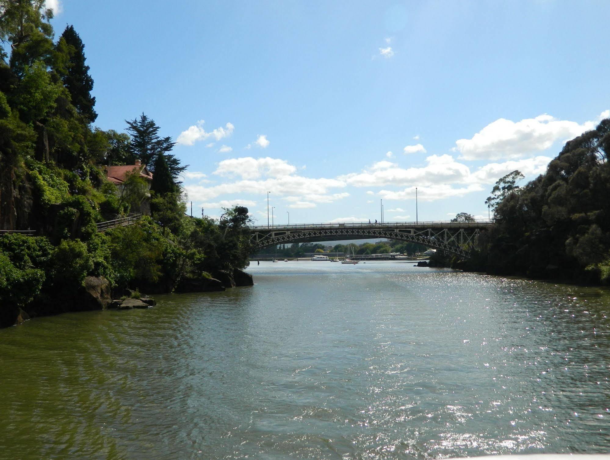 Tamar River Villas Launceston Exterior photo